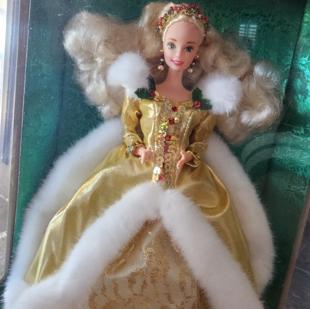 BARBIE - Collector  1994 Holiday Special Ed. Gold